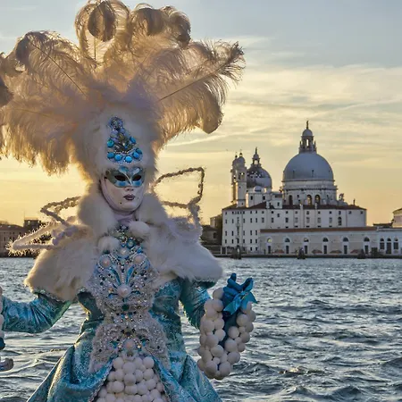 Апартаменты Venice